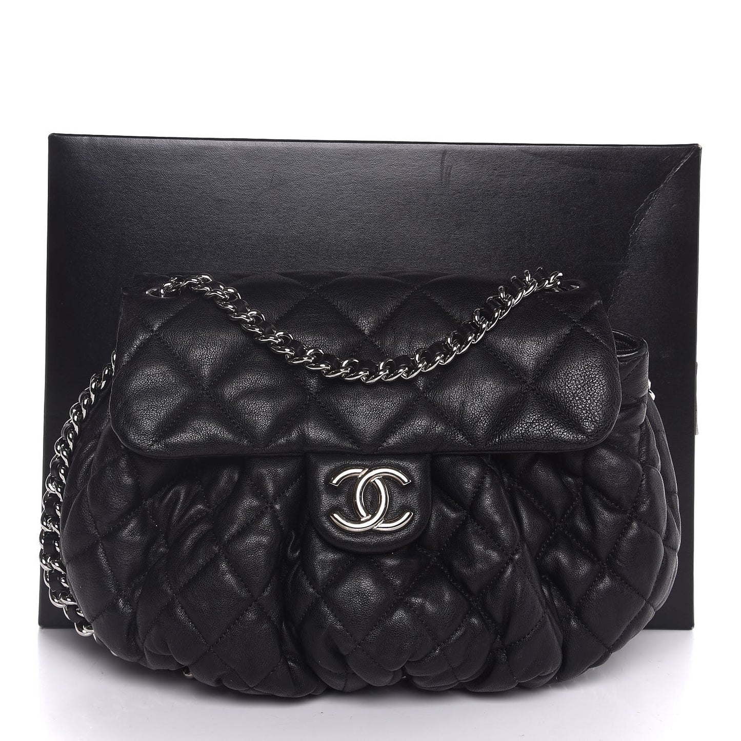 Washed Lambskin Quilted Medium Chain Around Messenger Black