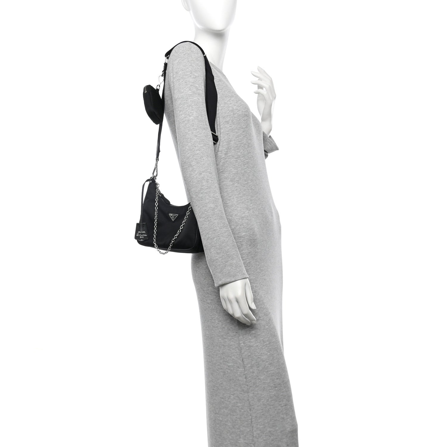Prada Nylon Re-Edition 2005 Shoulder Bag Black 2 of 11