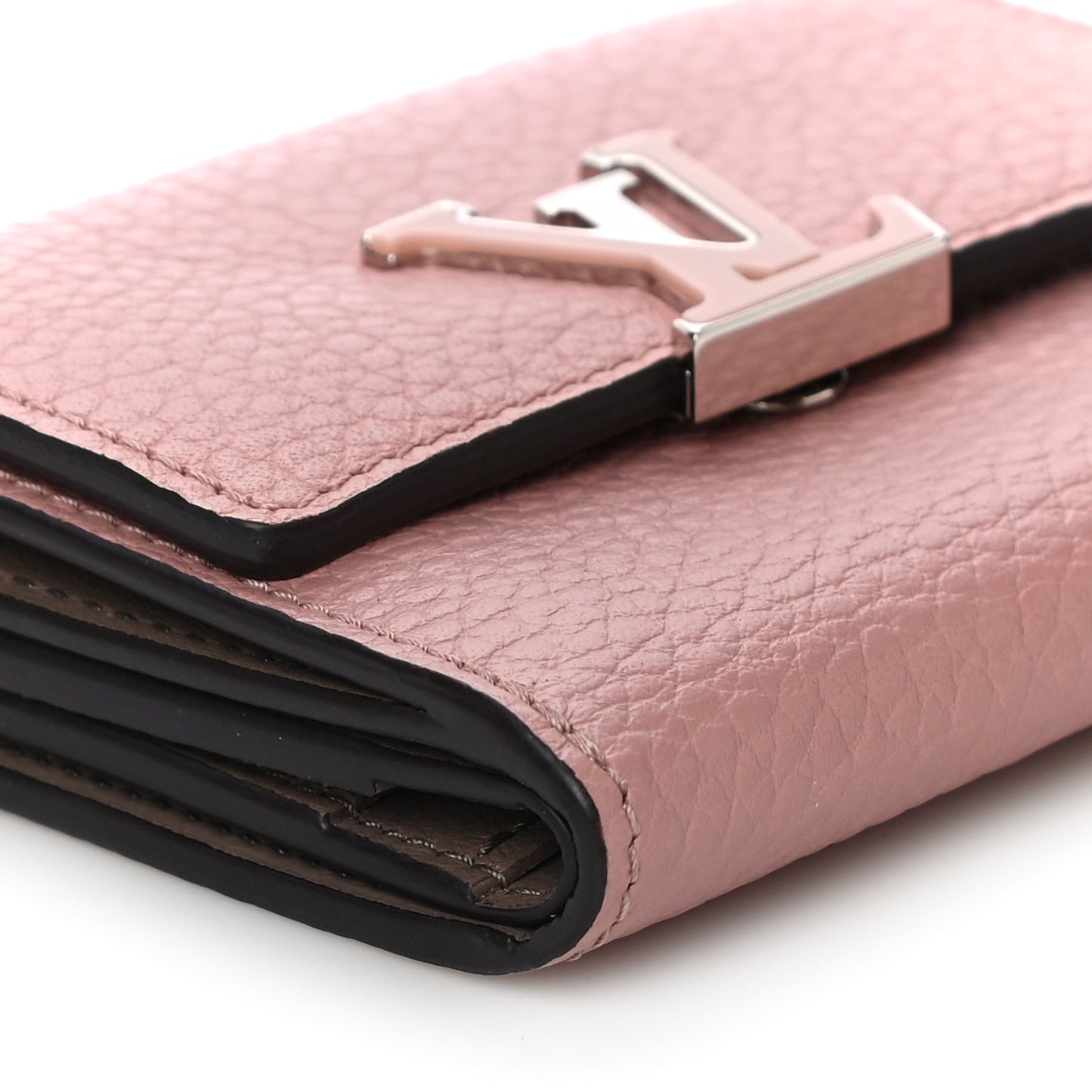 Taurillon Capucines Compact Wallet Magnolia
