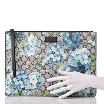 Gucci GG Supreme Monogram Blooms Messenger Blue 2 of 11