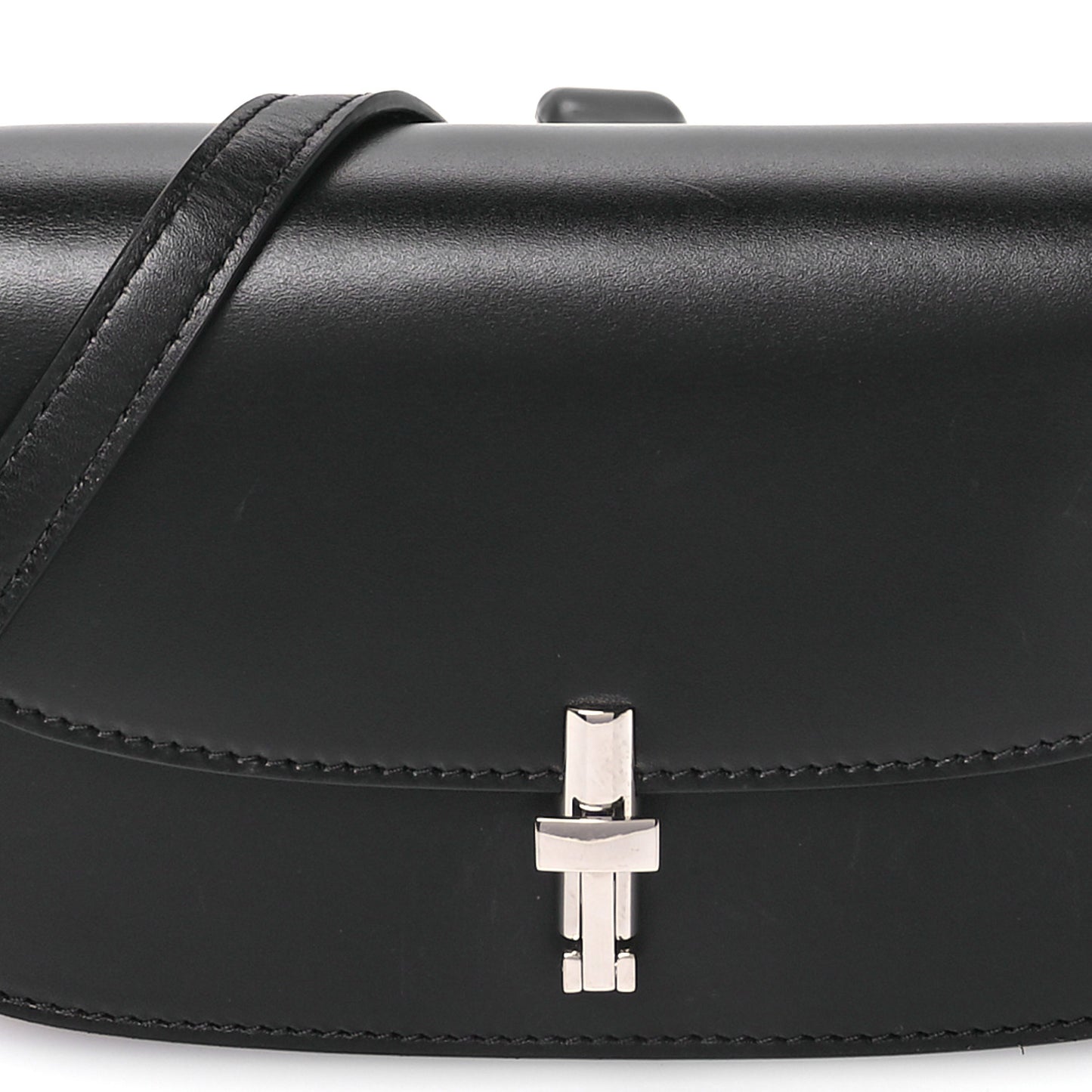 Smooth Calfskin The Sofia E/W Crossbody Black