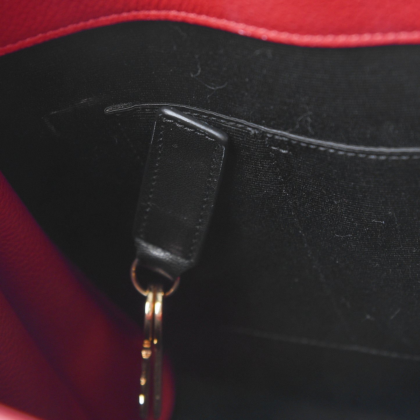 Grained Calfskin Sac De Jour Lipstick Red