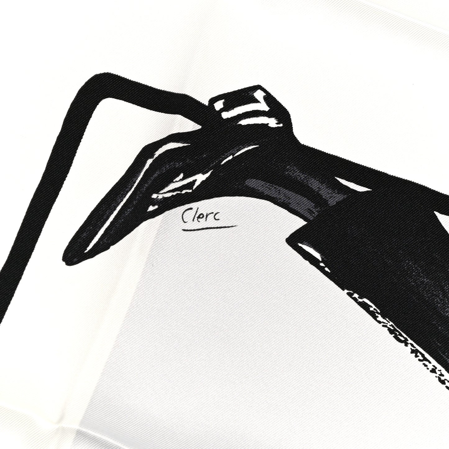 Silk Swinging Saint Germain Scarf 70 White Black Rouge