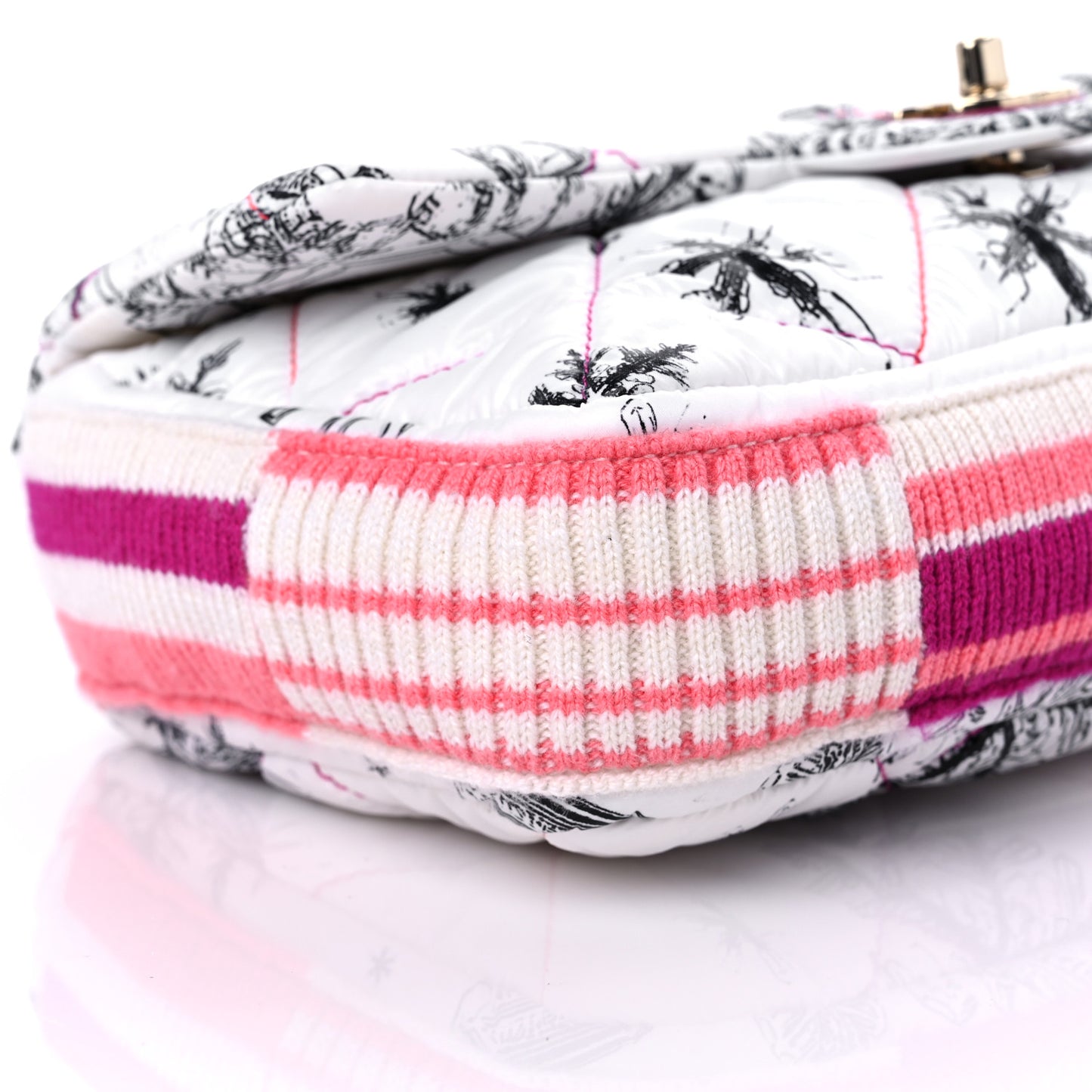Nylon Knit Coco Neige Snowflake Small Flap White Pink
