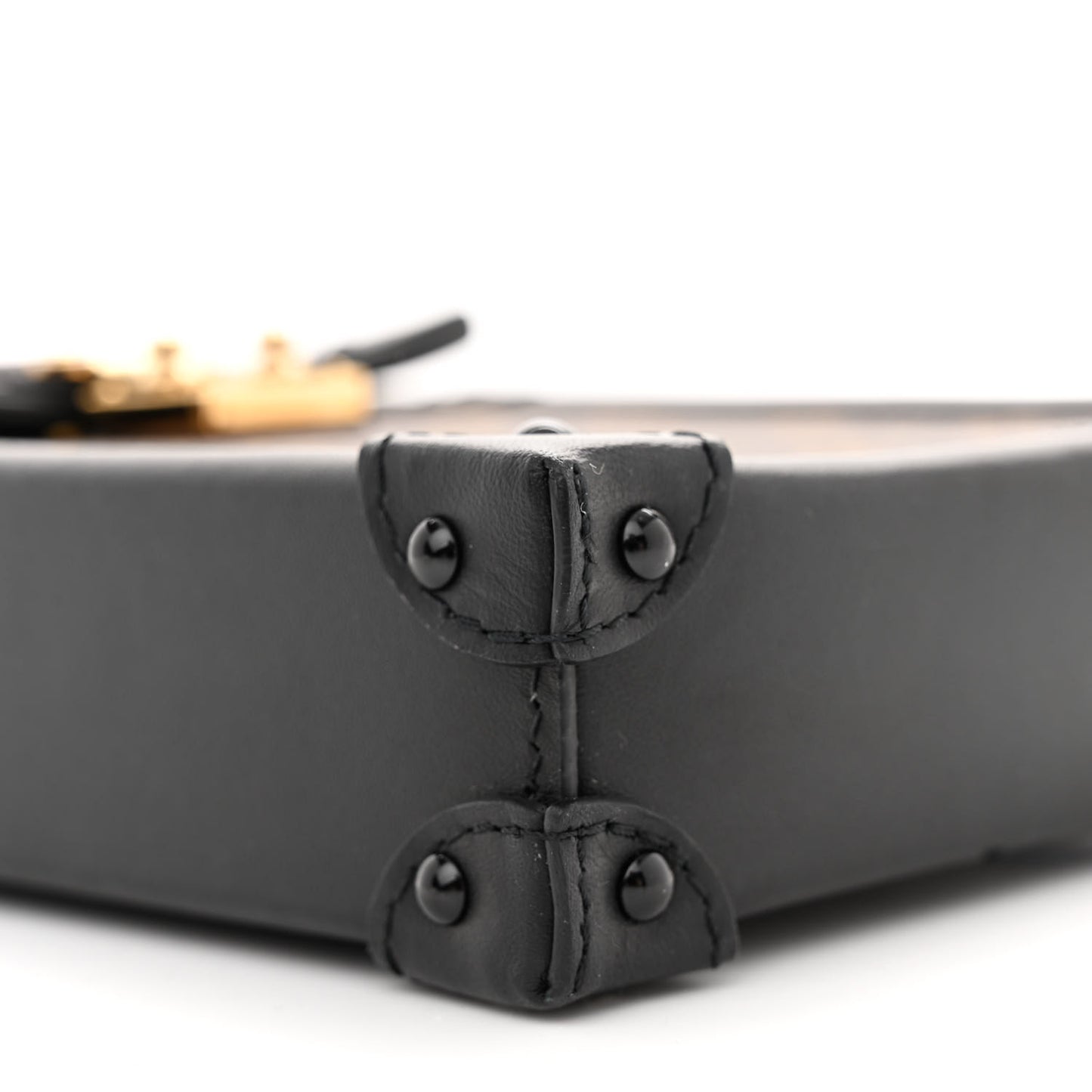 Monogram Pochette Trunk Verticale Black