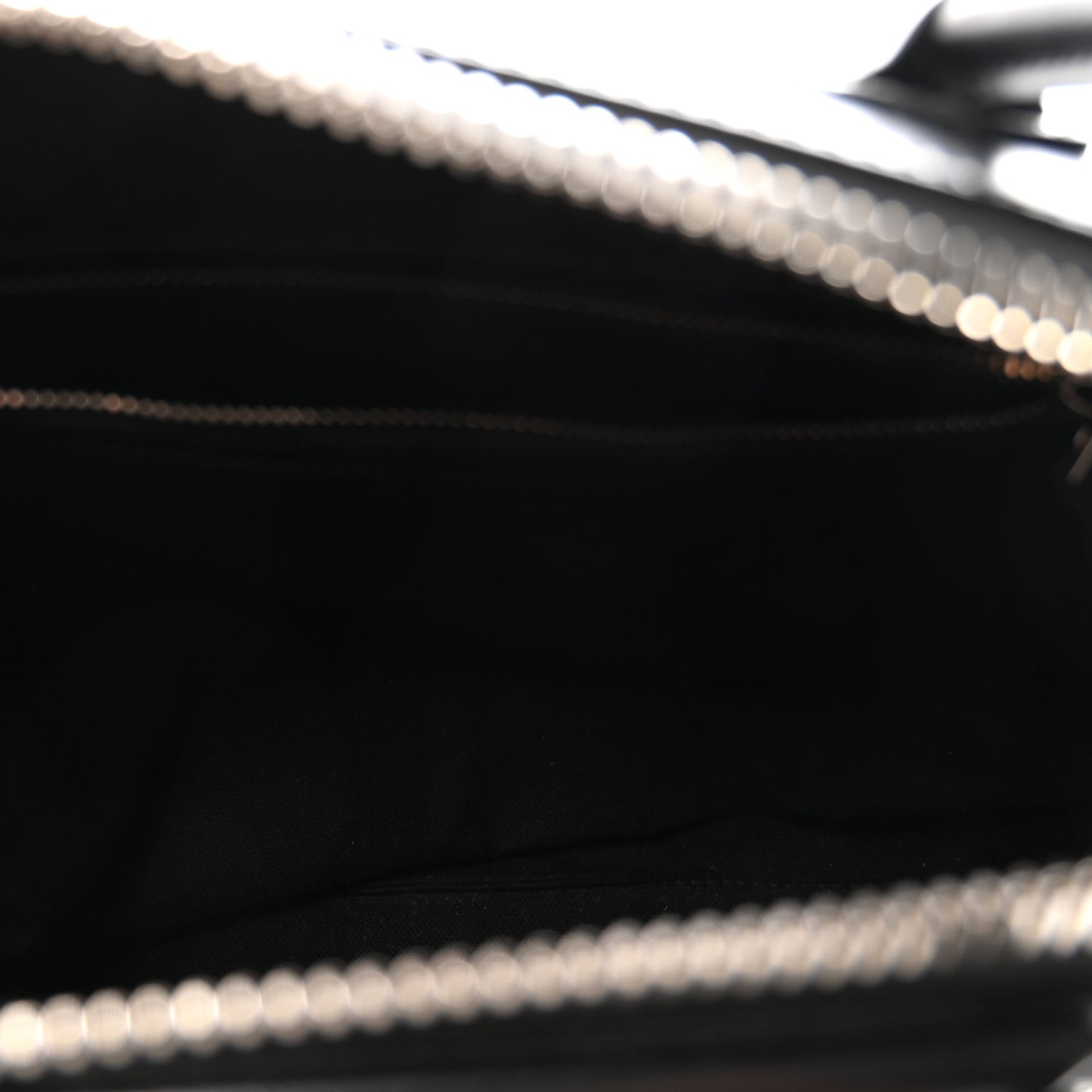 Shiny Lord Calfskin Small Antigona Black