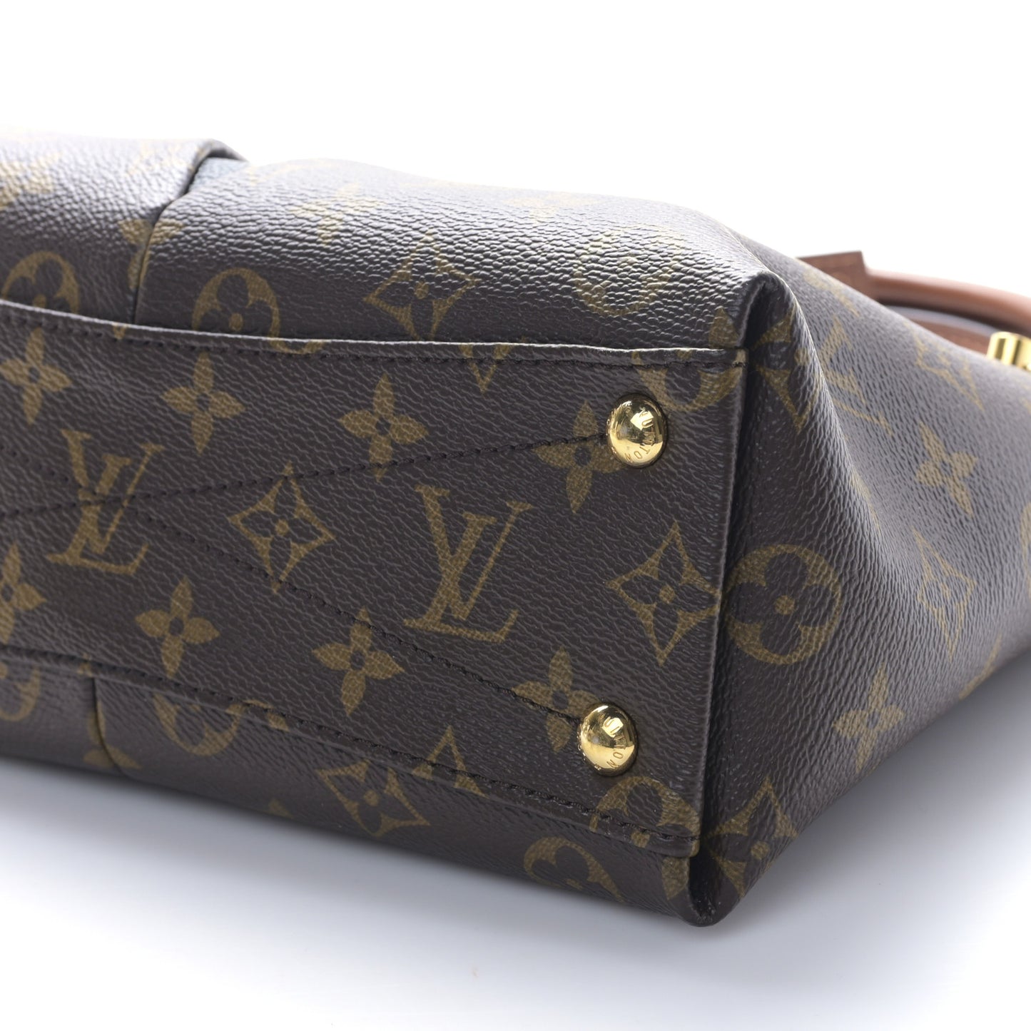 Monogram V Tote BB Black
