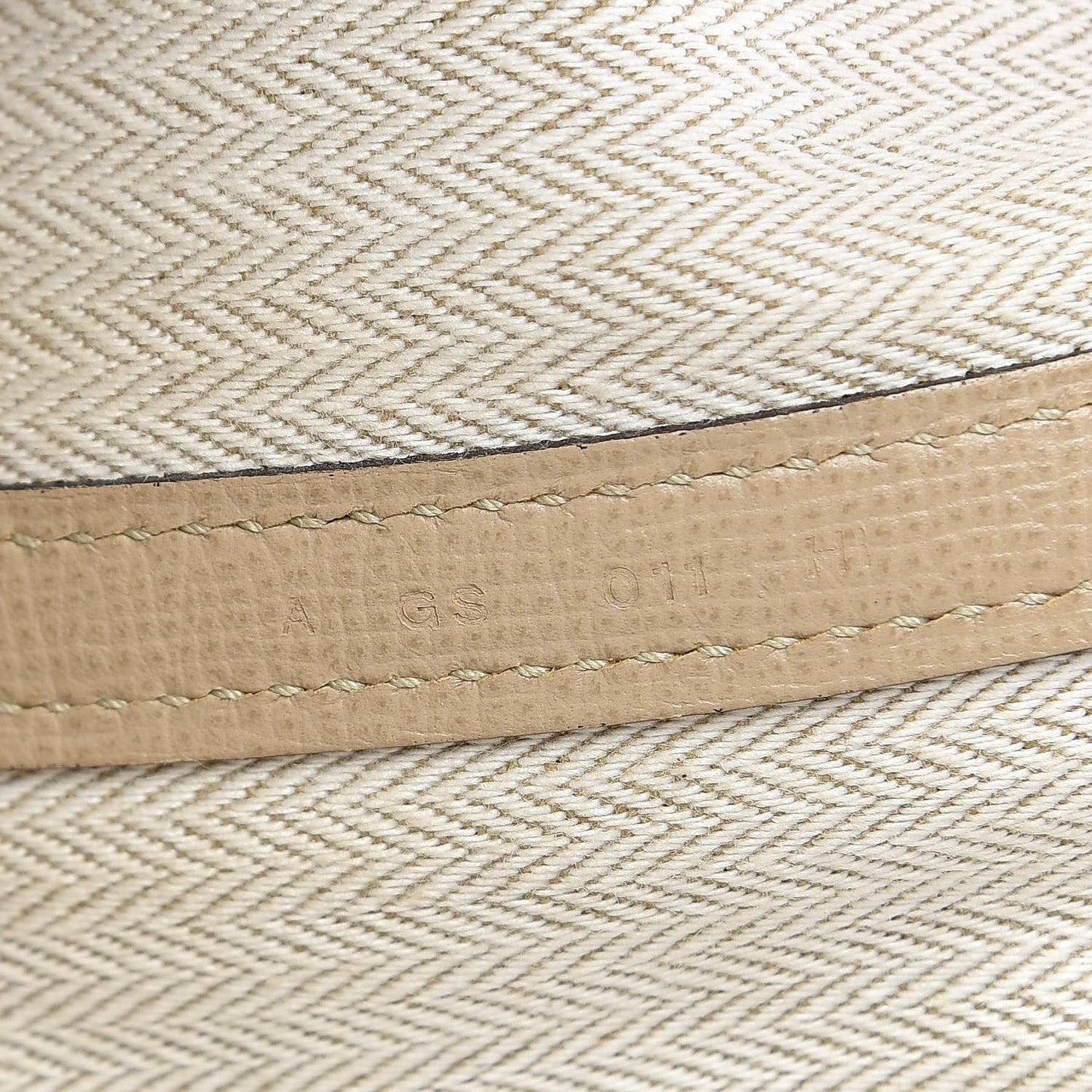 Epsom Garden Party 36 MM Trench