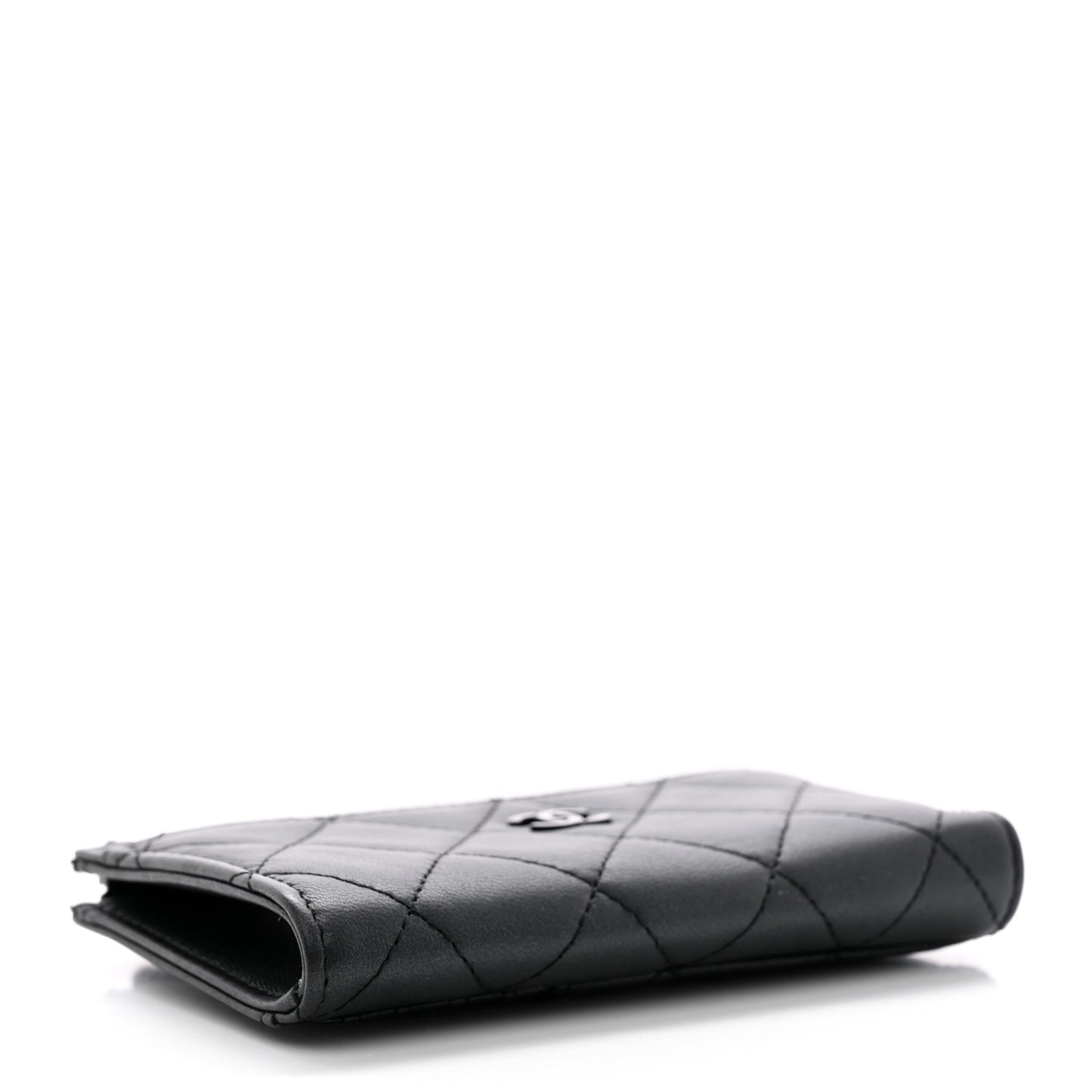 Pearly Lambskin Quilted Zip Card Holder So Black