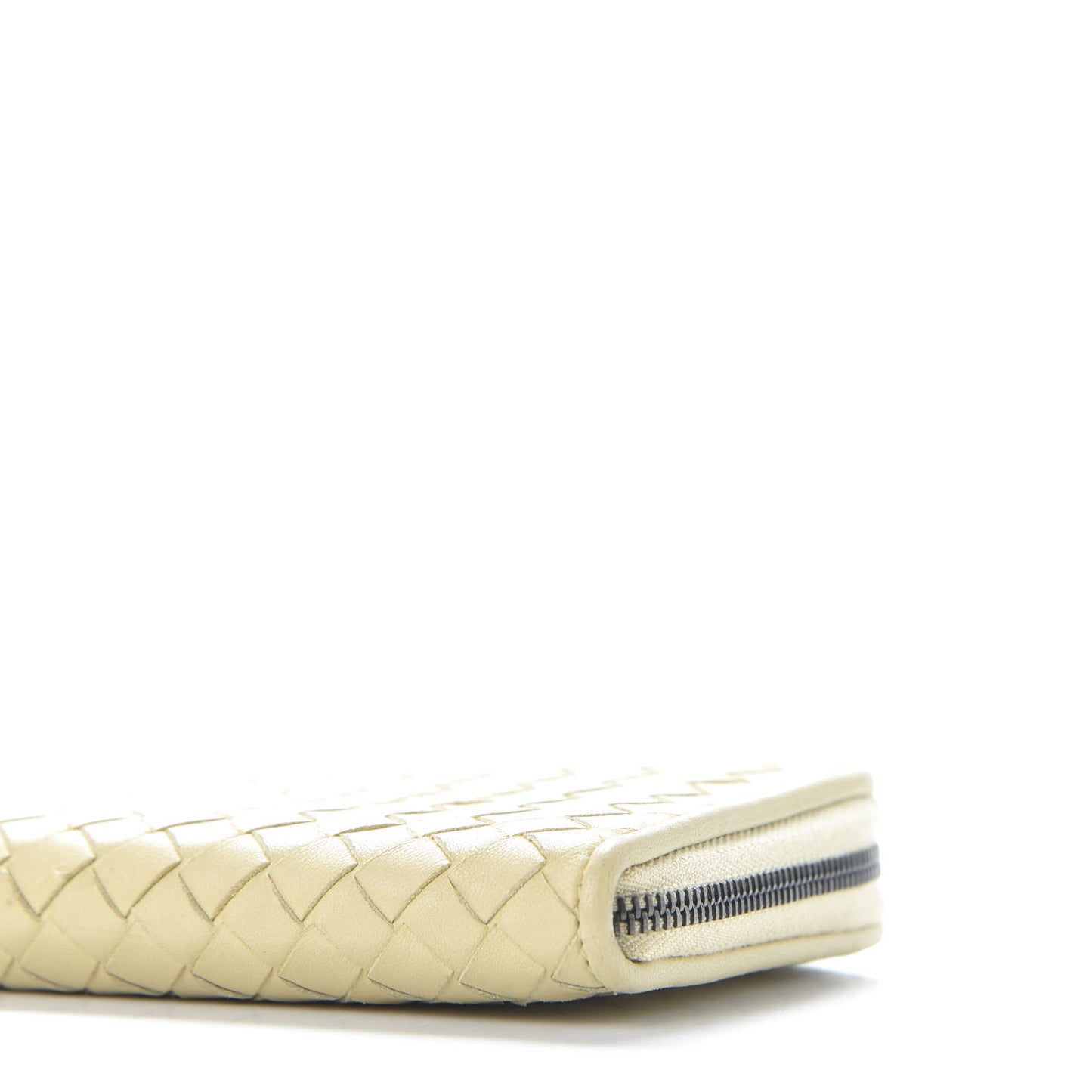 Nappa Intrecciato Half Zip Around Wallet Paille