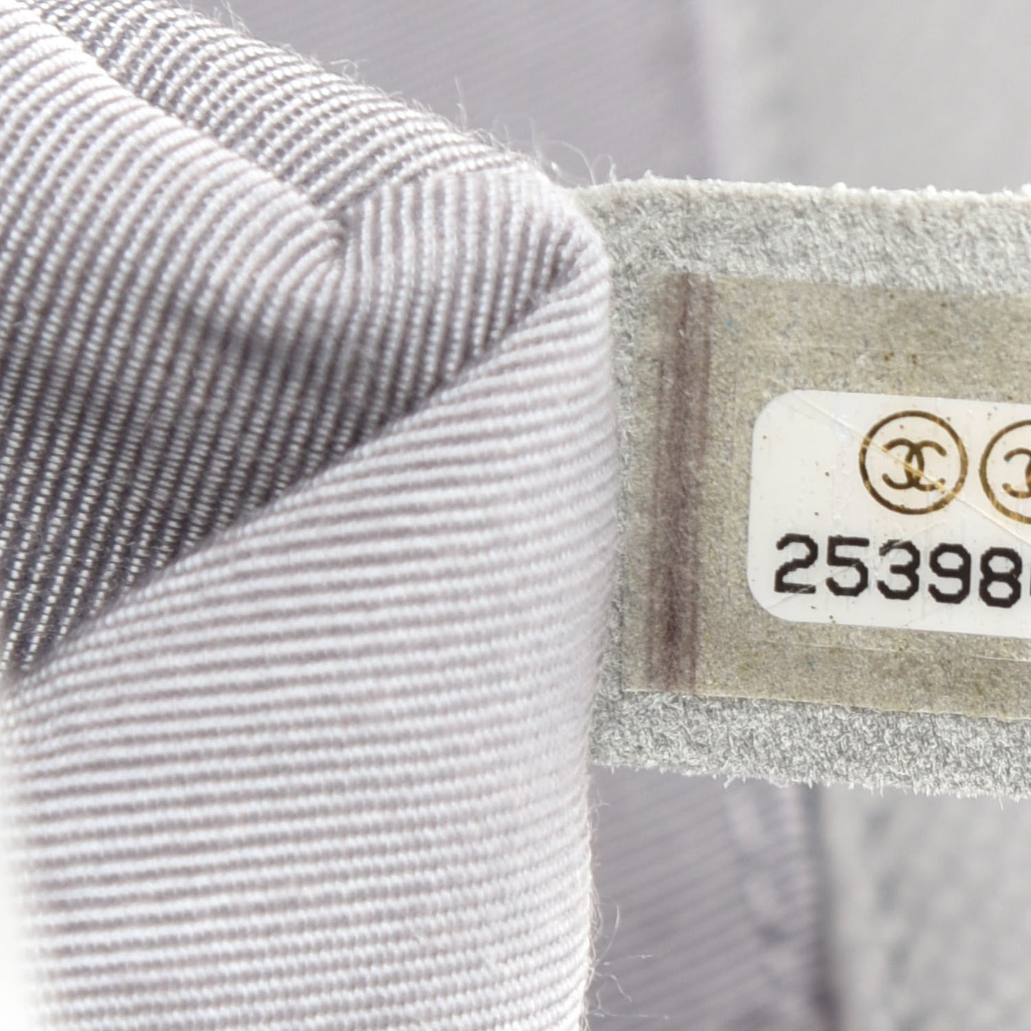 Caviar Quilted New Medium Boy Flap Grey