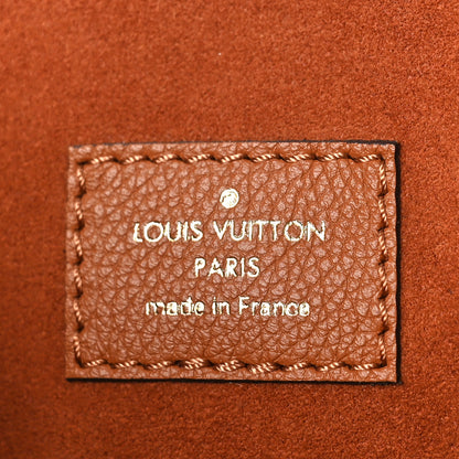 Louis Vuitton Grained Calfskin Lockme Shopper Chataigne 7 of 9