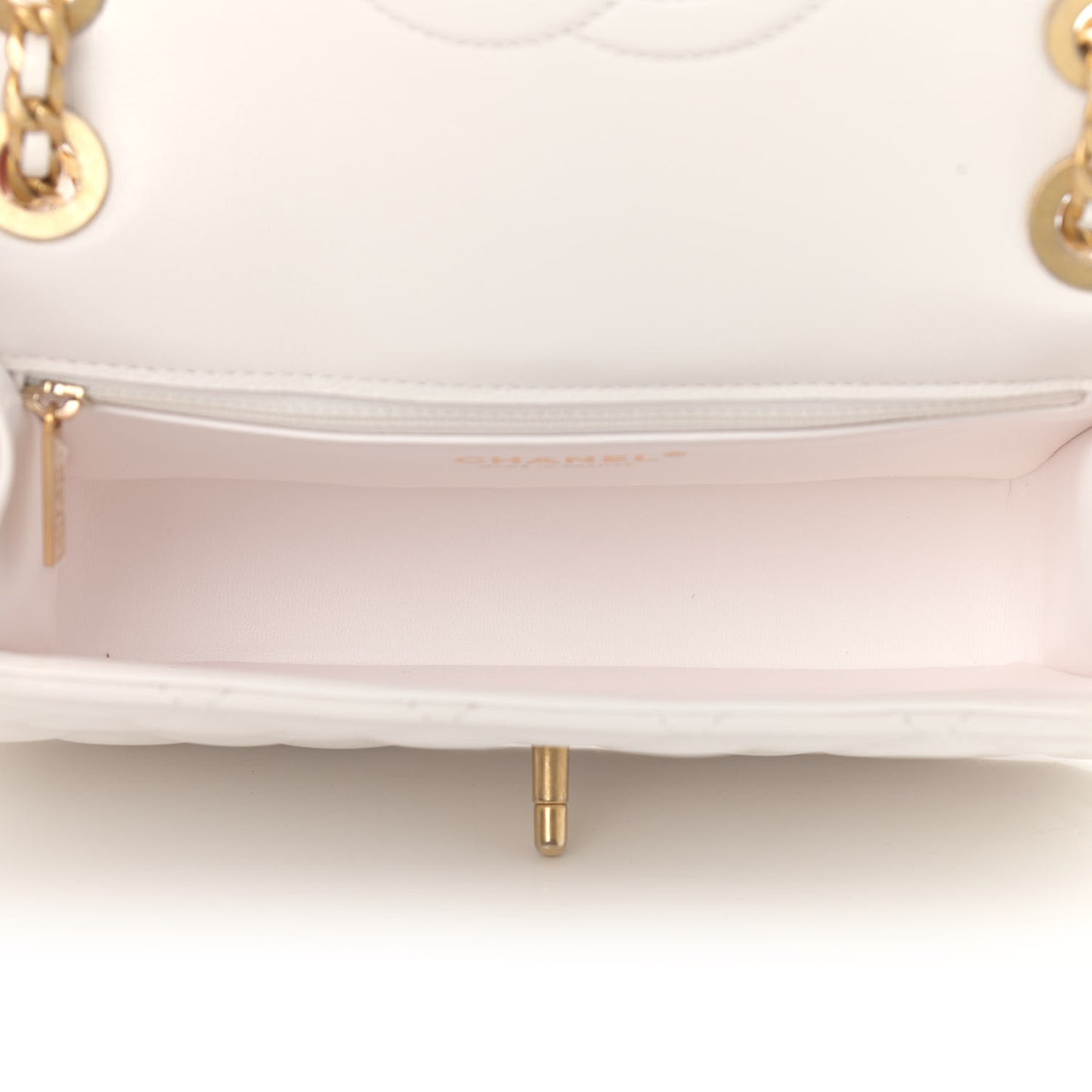 Caviar Quilted Medium Sweet Classic Flap White