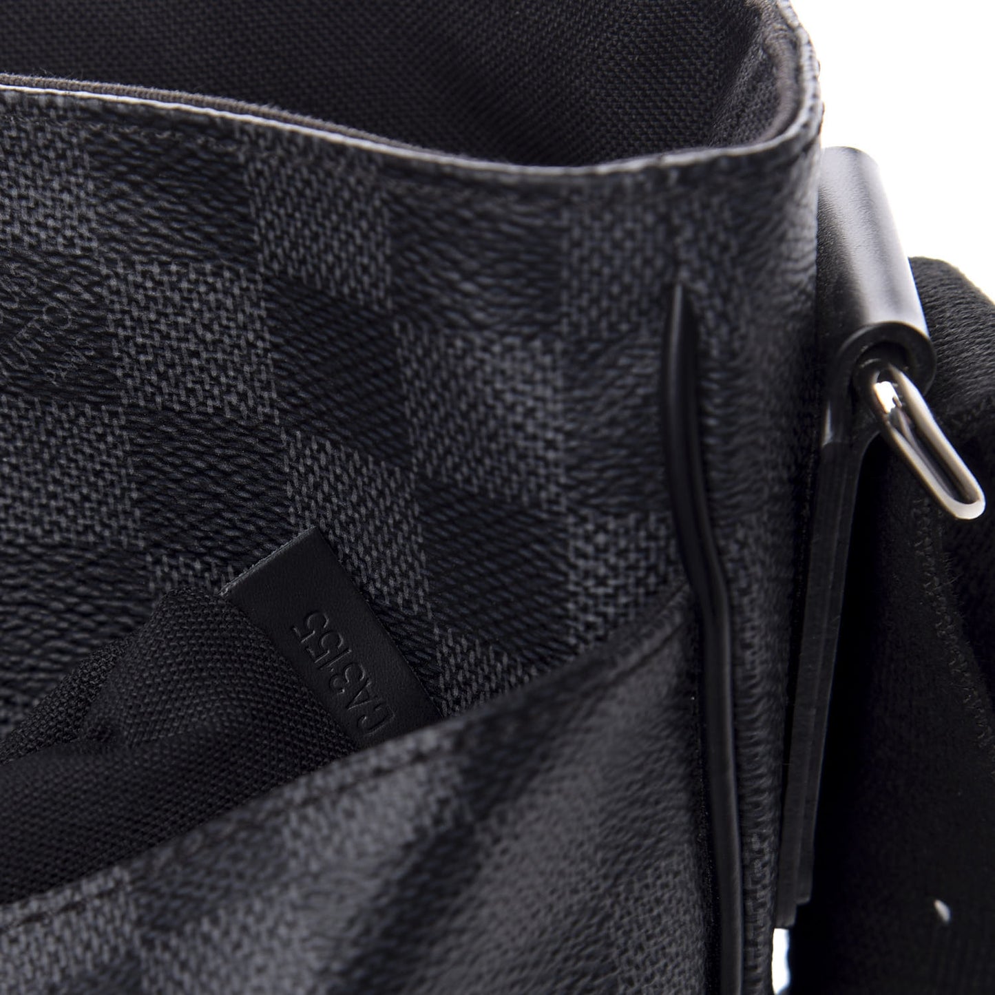 Damier Graphite District MM