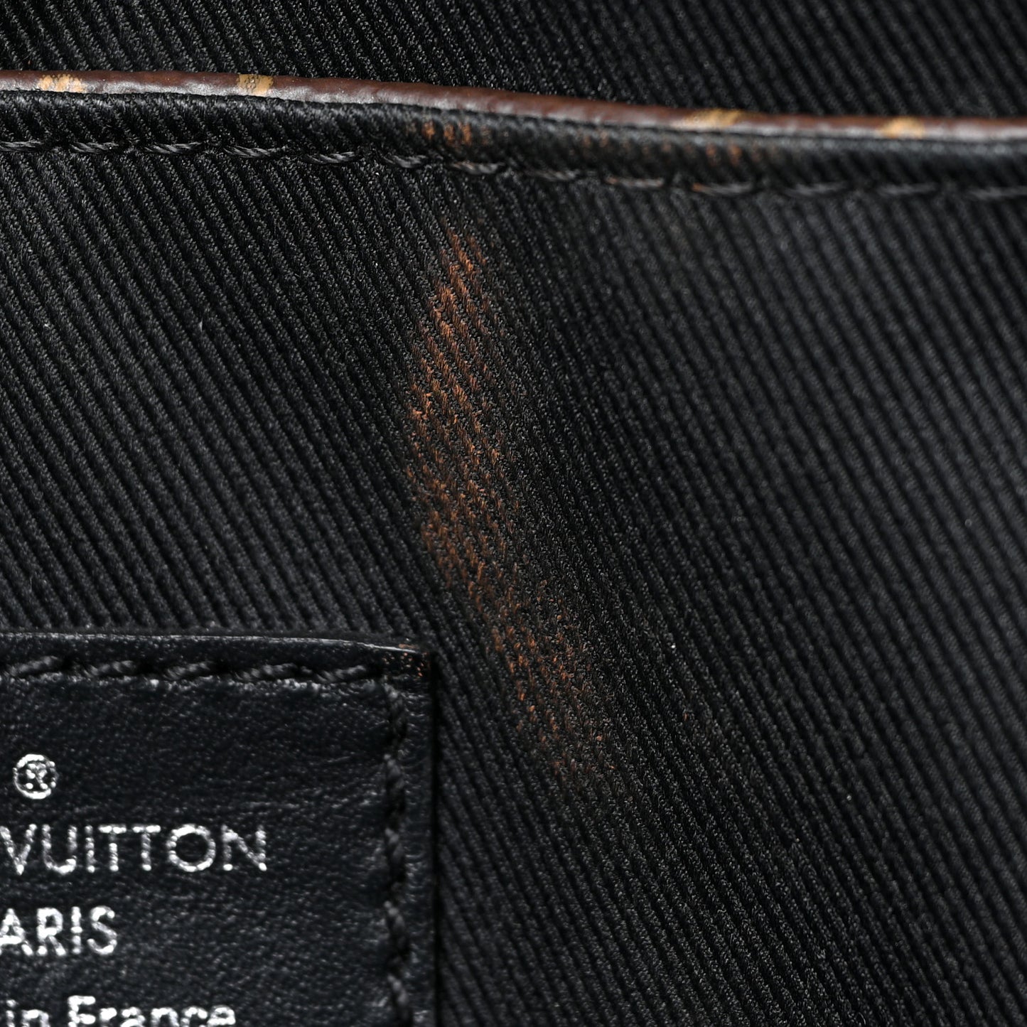 Monogram Macassar Christopher Messenger