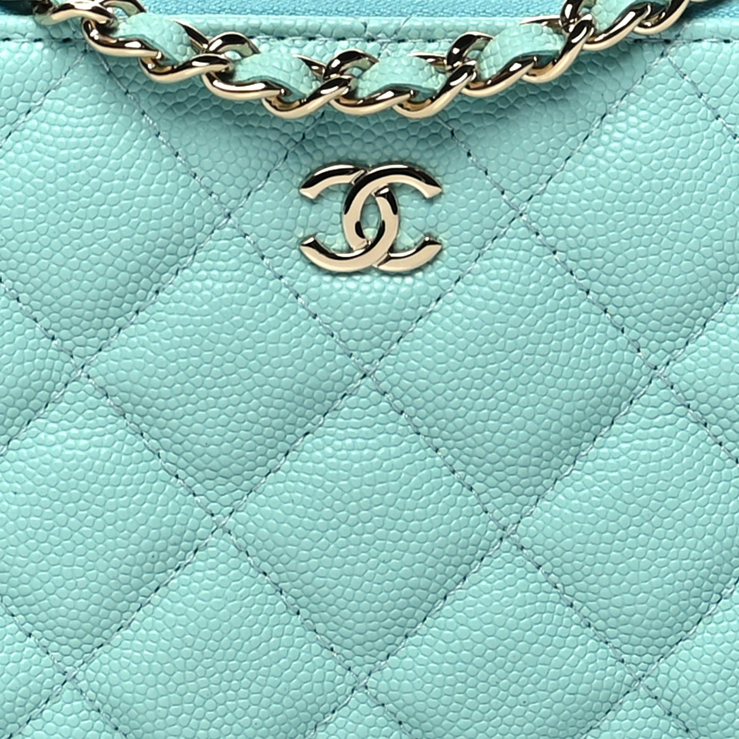 Caviar Quilted Small Clutch With Chain Light Blue