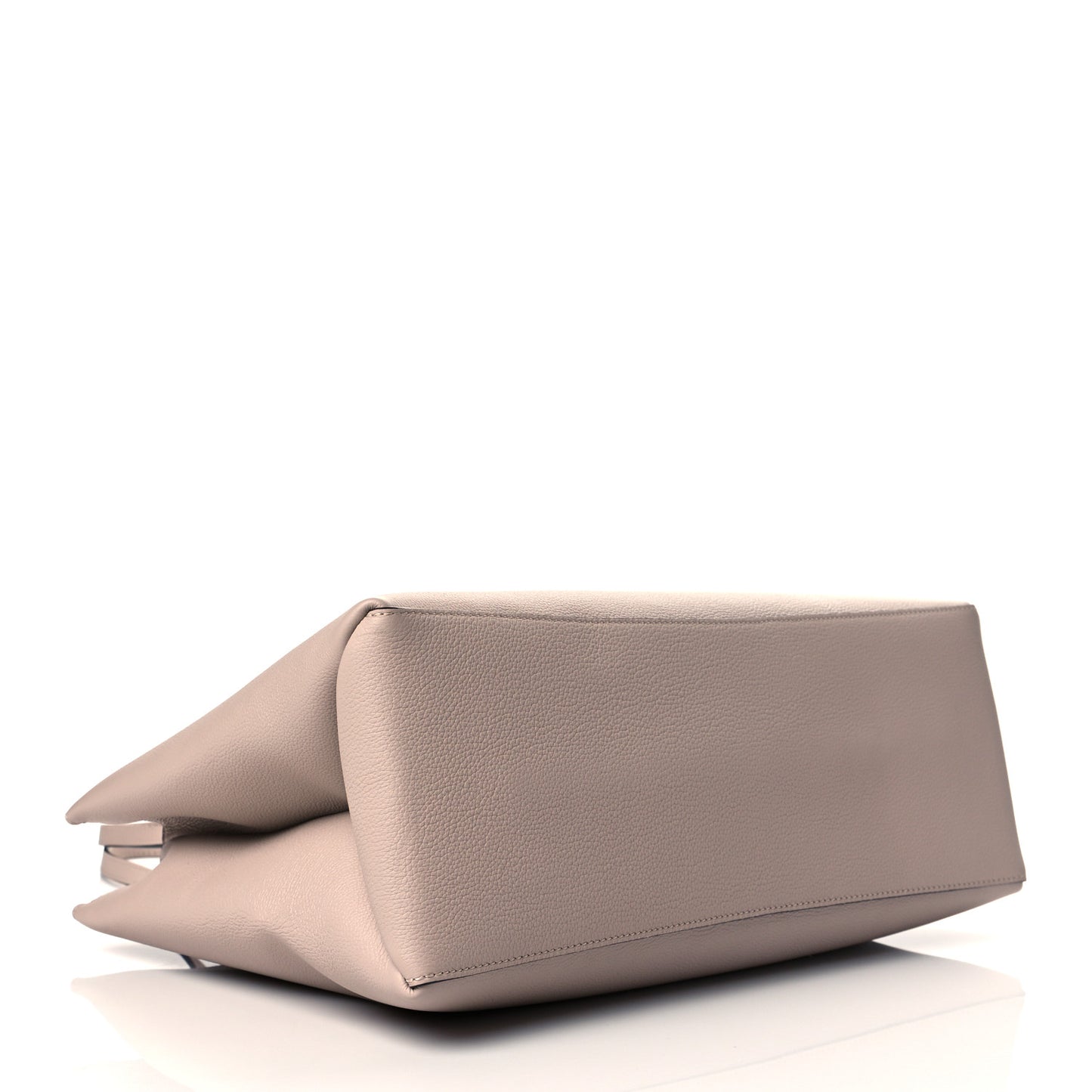 Grained Calfskin Lockme Shopper Greige