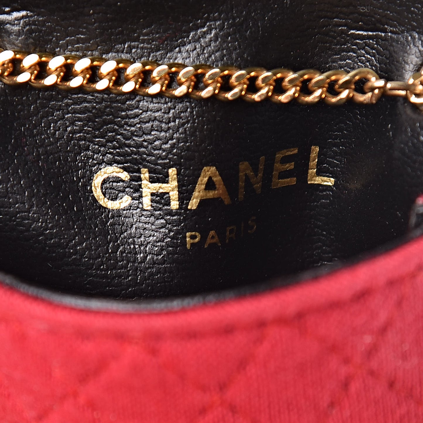 Knit Quilted Pouch Necklace Red