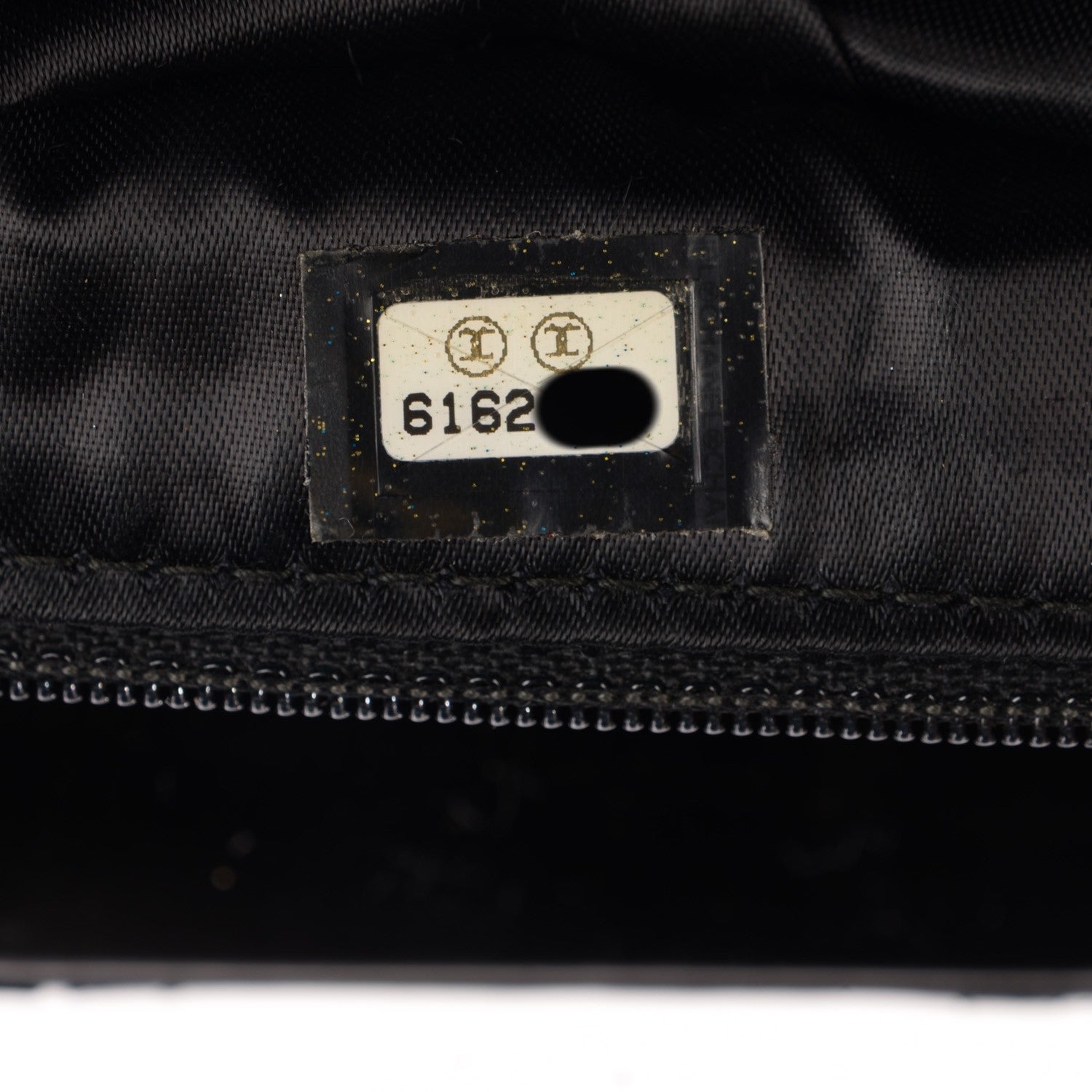 Chanel Patent Diamond Stitch Shoulder Bag Black 5 of 8