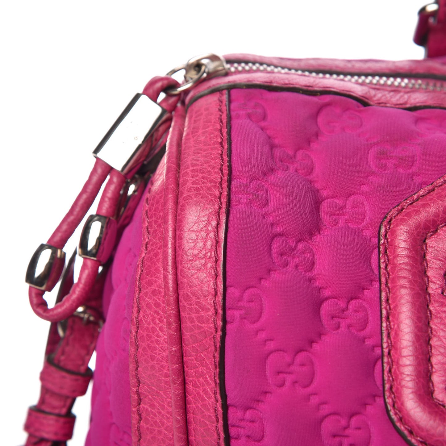 Guccissima Neoprene Techno Tag Medium Boston Magenta