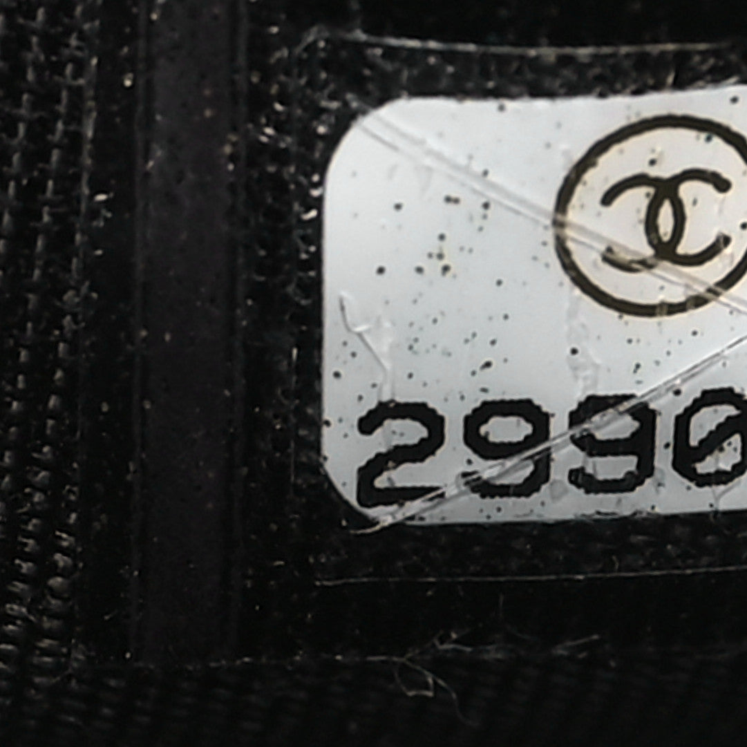 Calfskin Chain 20s Signe Wallet on Chain WOC Black