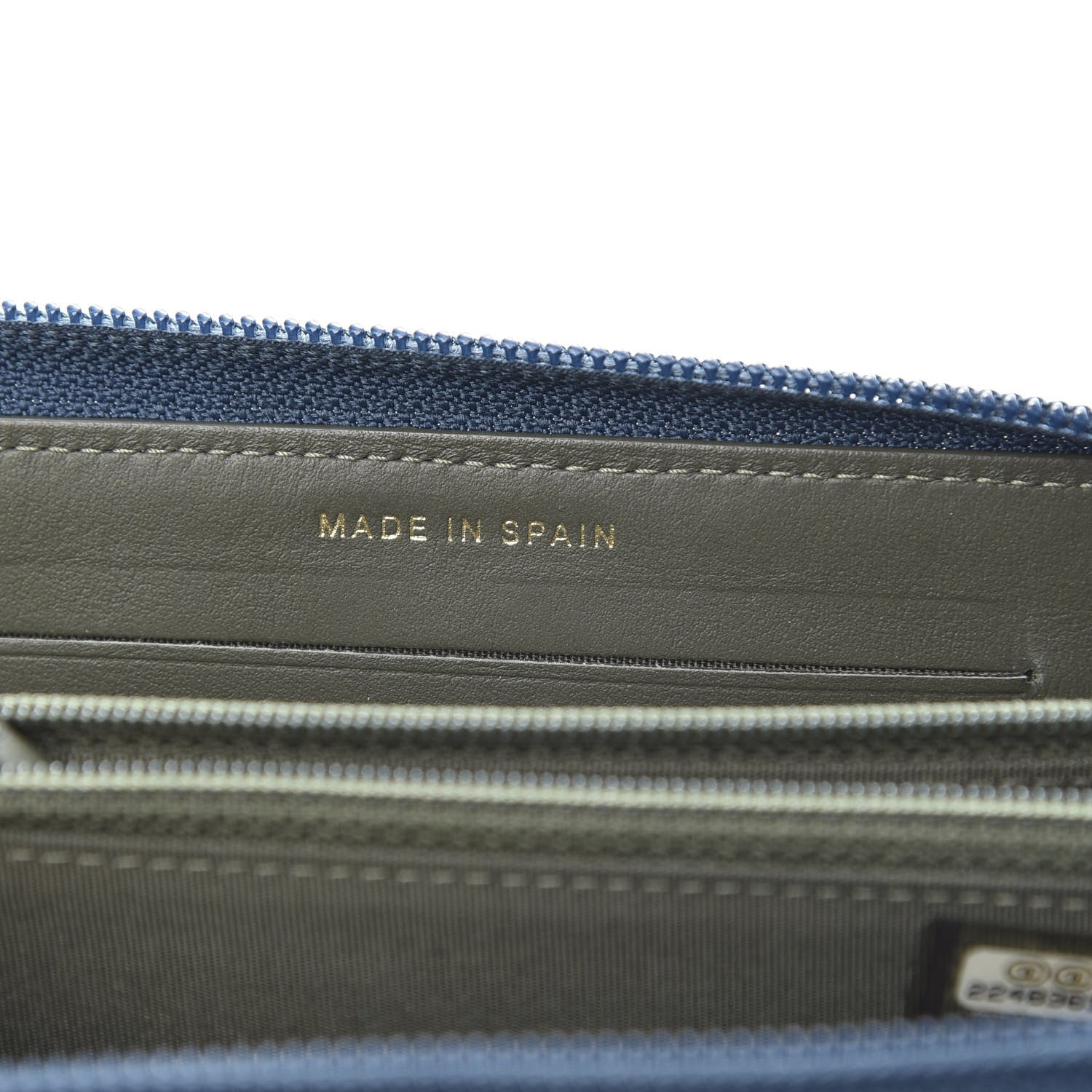 Chanel Caviar Quilted Boy Small Zip Around Wallet Blue 7 of 10