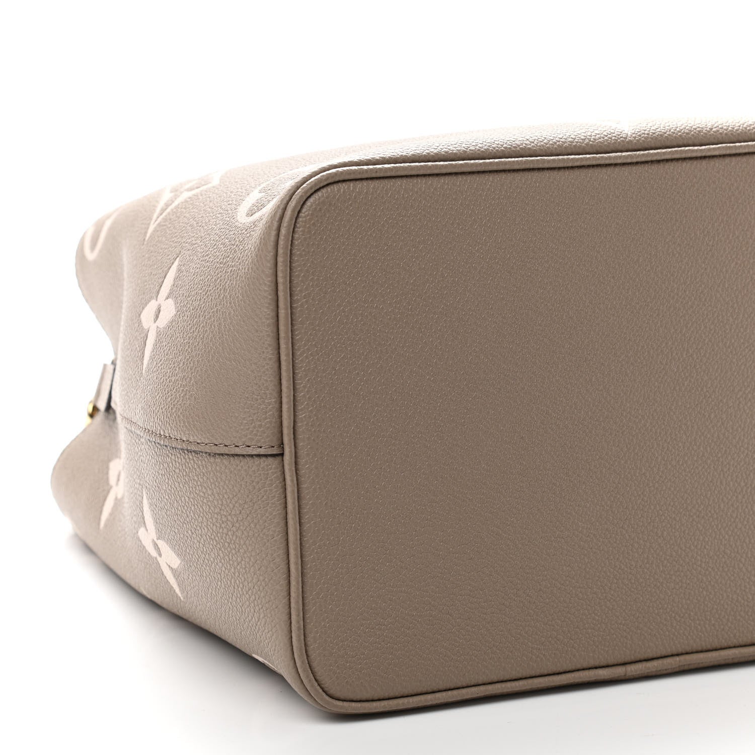 Louis Vuitton Empreinte Monogram Giant Neonoe MM Tourterelle Creme 8 of 11