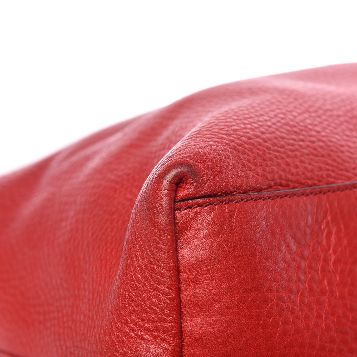 Gucci Pebbled Calfskin Medium Soho Chain Shoulder Bag Tabasco Red 14 of 25
