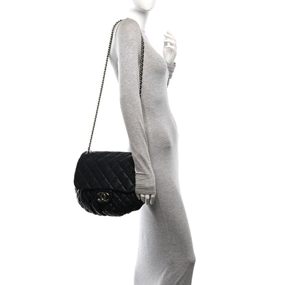 Chanel Washed Lambskin Quilted Large Chain Around Messenger Black 2 of 10