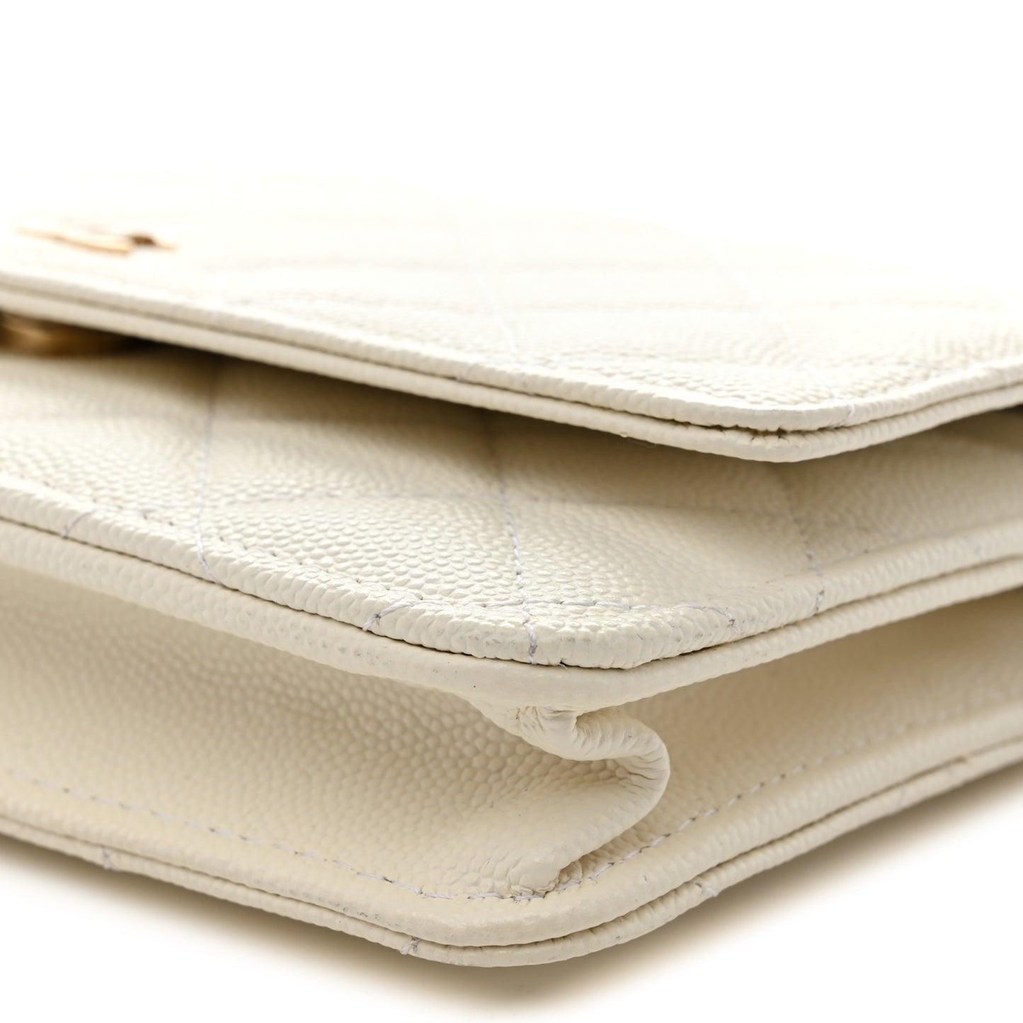 Caviar Quilted Wallet on Chain WOC White