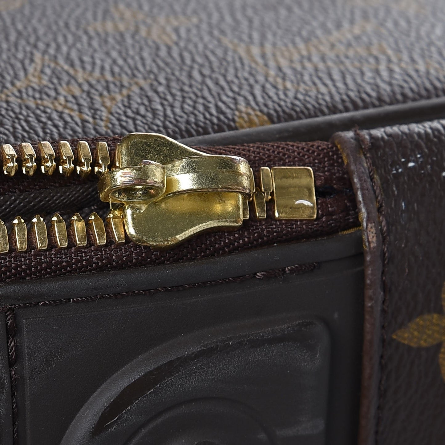 Monogram Pegase 70