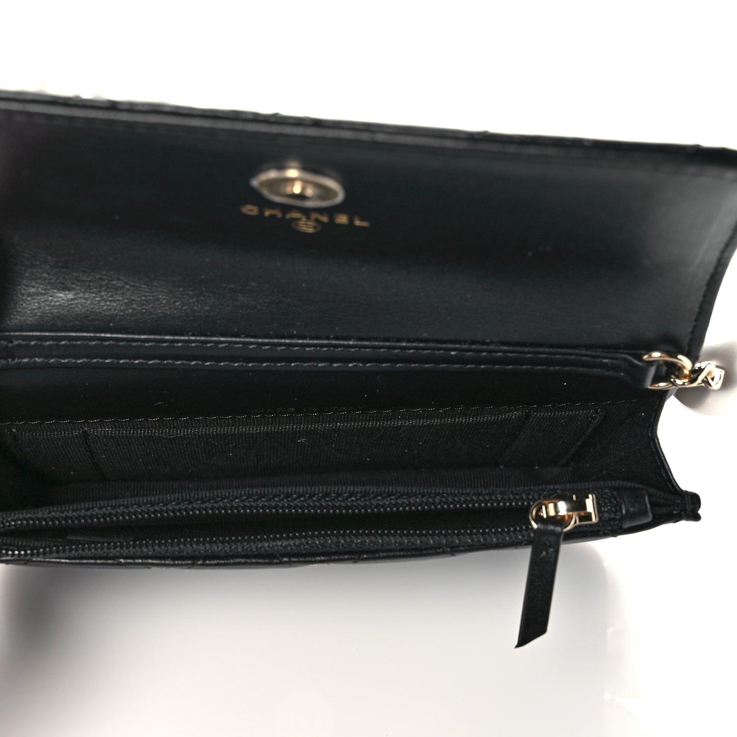 Calfskin Quilted Maxi Pearls Clutch With Chain Black