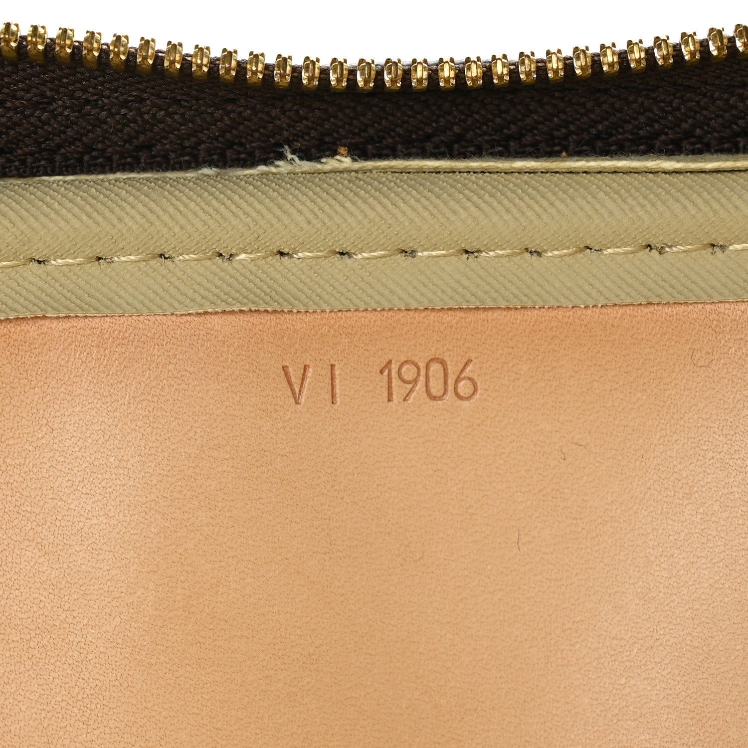 Louis Vuitton Monogram Alize 24 Heures Luggage 8 of 10