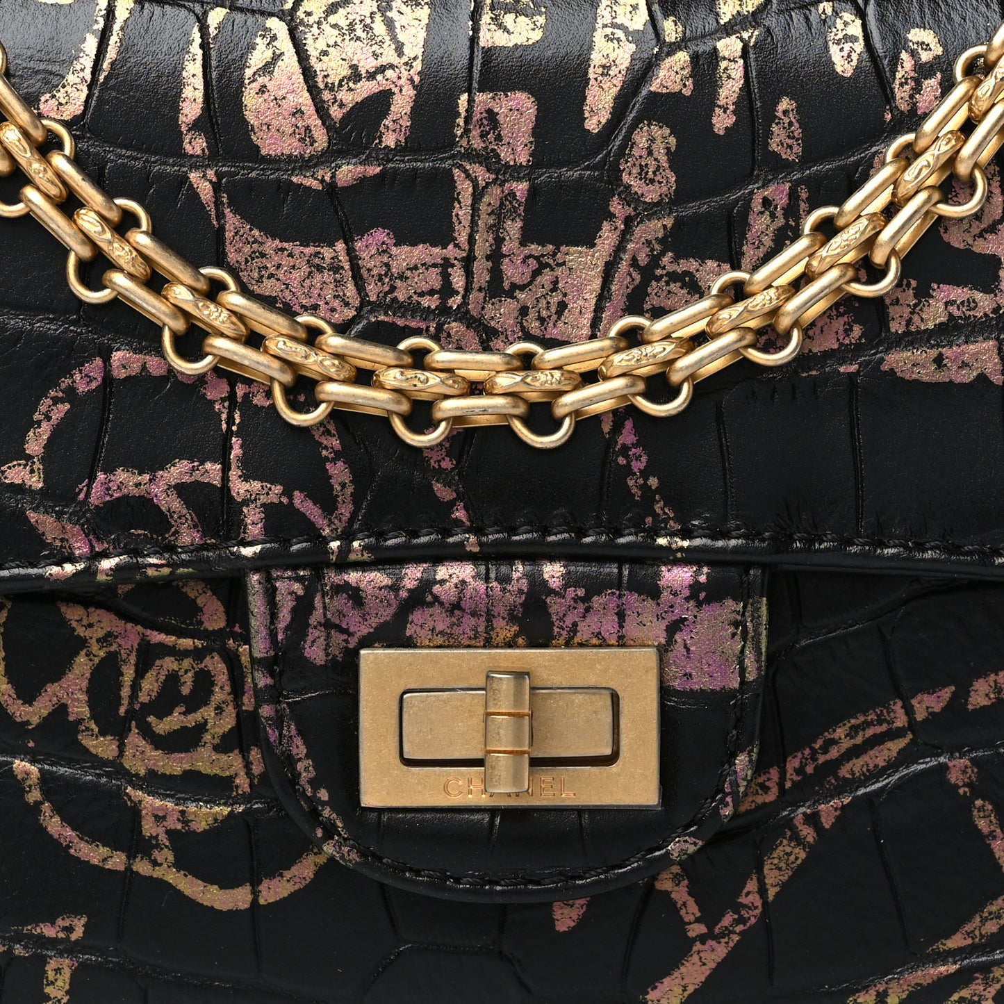 Calfskin Crocodile Embossed Graffiti 2.55 Mini Cocodile Reissue Flap Black Pink