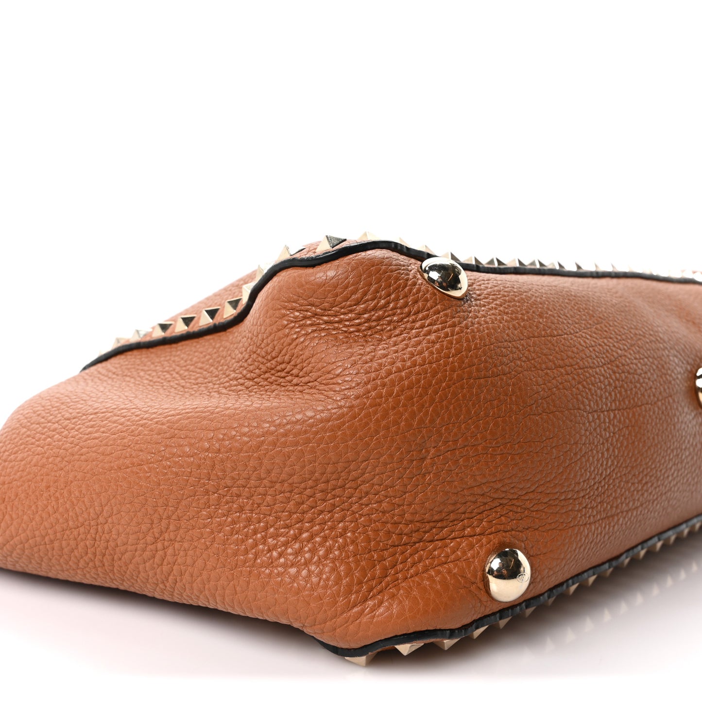 Pebbled Calfskin Medium Rockstud Tote Light Cuir