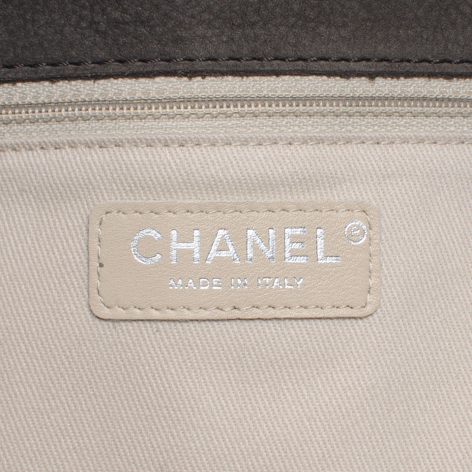 Chanel Suede Ultimate Stitch Hobo Grey 6 of 7
