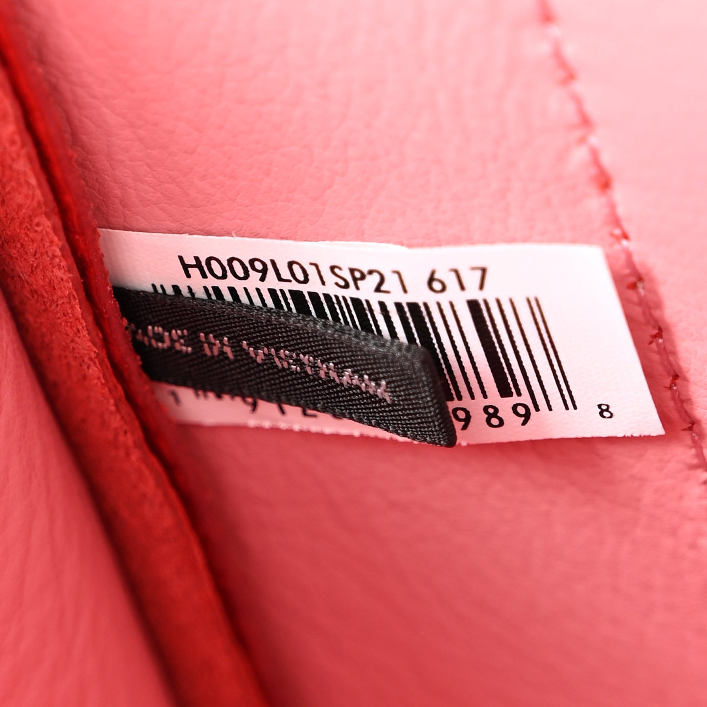 Grained Calfskin Small The Tote Bag True Red