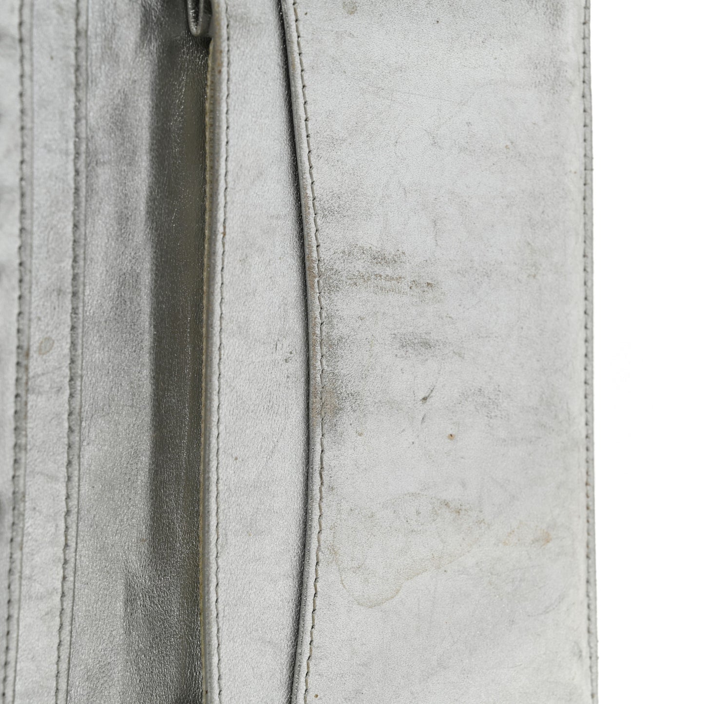 Metallic Lambskin Quilted Yen Wallet Silver
