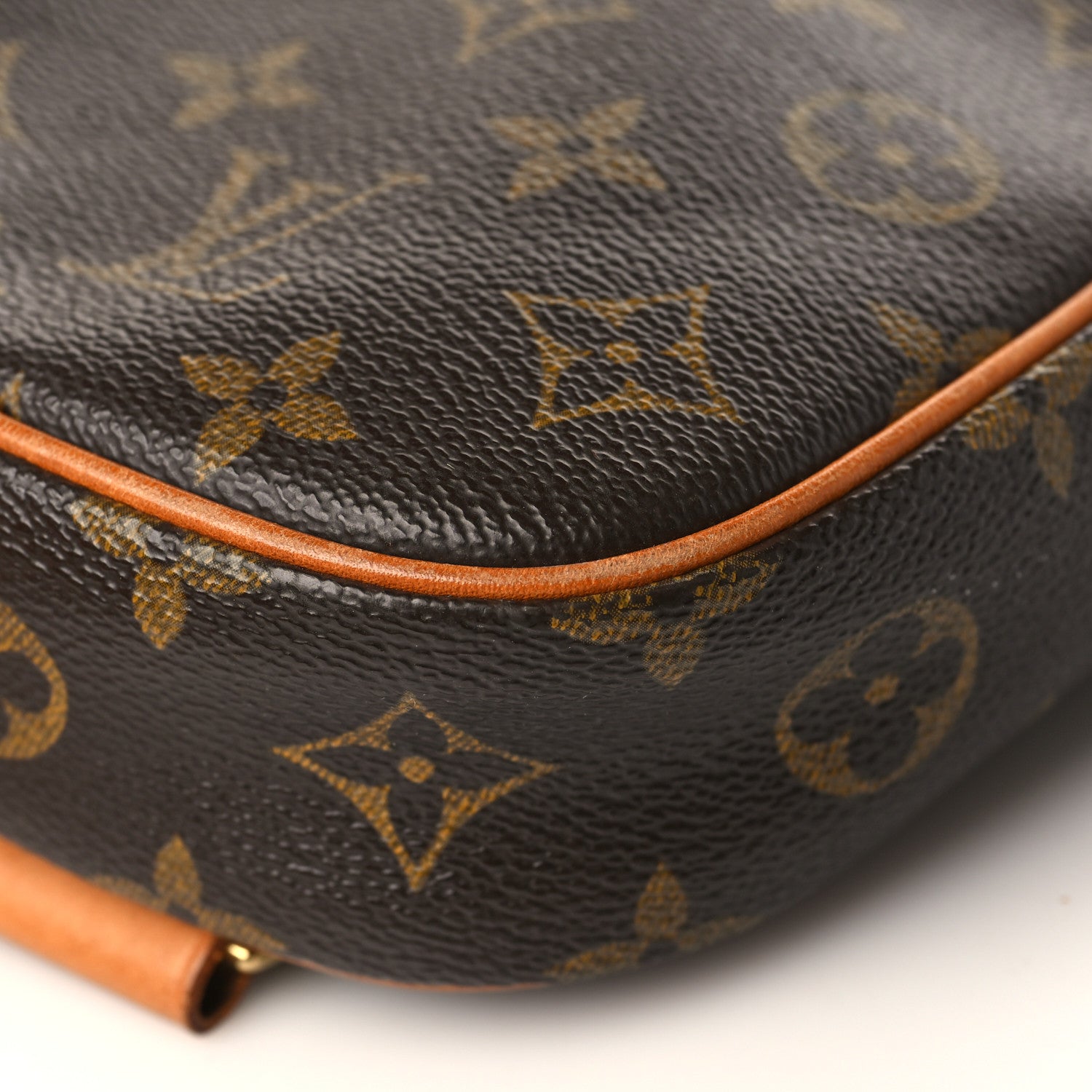 Louis Vuitton Monogram Pochette Gange 8 of 10