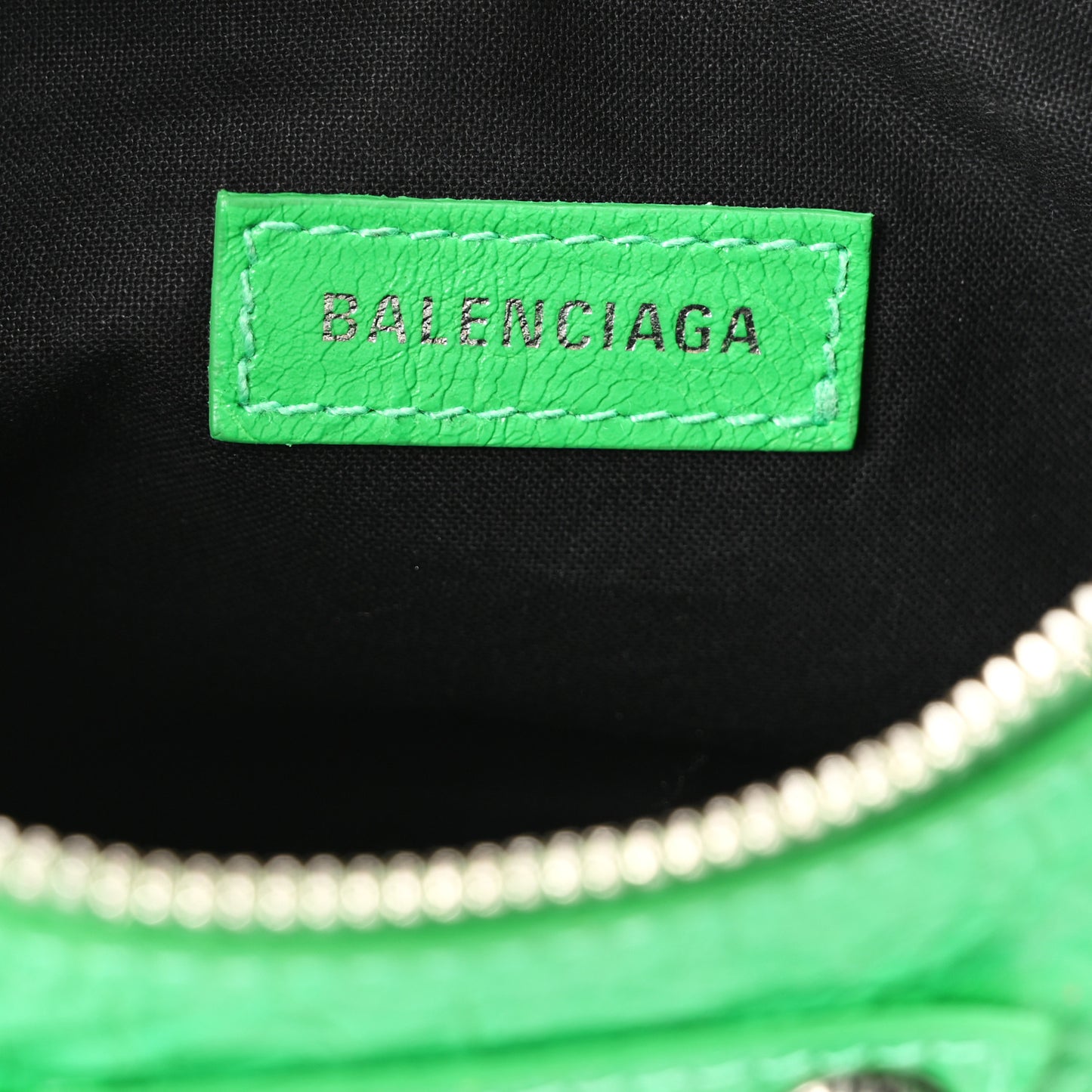 Agneau Arena Le Cagole Shoulder Bag XS Vivid Green