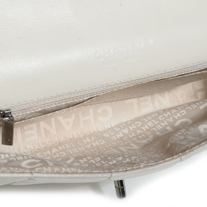 Chanel Lambskin Chocolate Bar 5 Chain Flap White 5 of 8