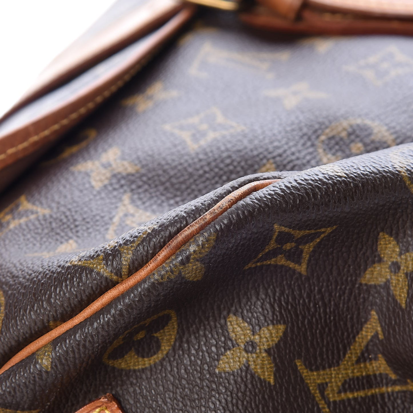 Monogram Saumur 35