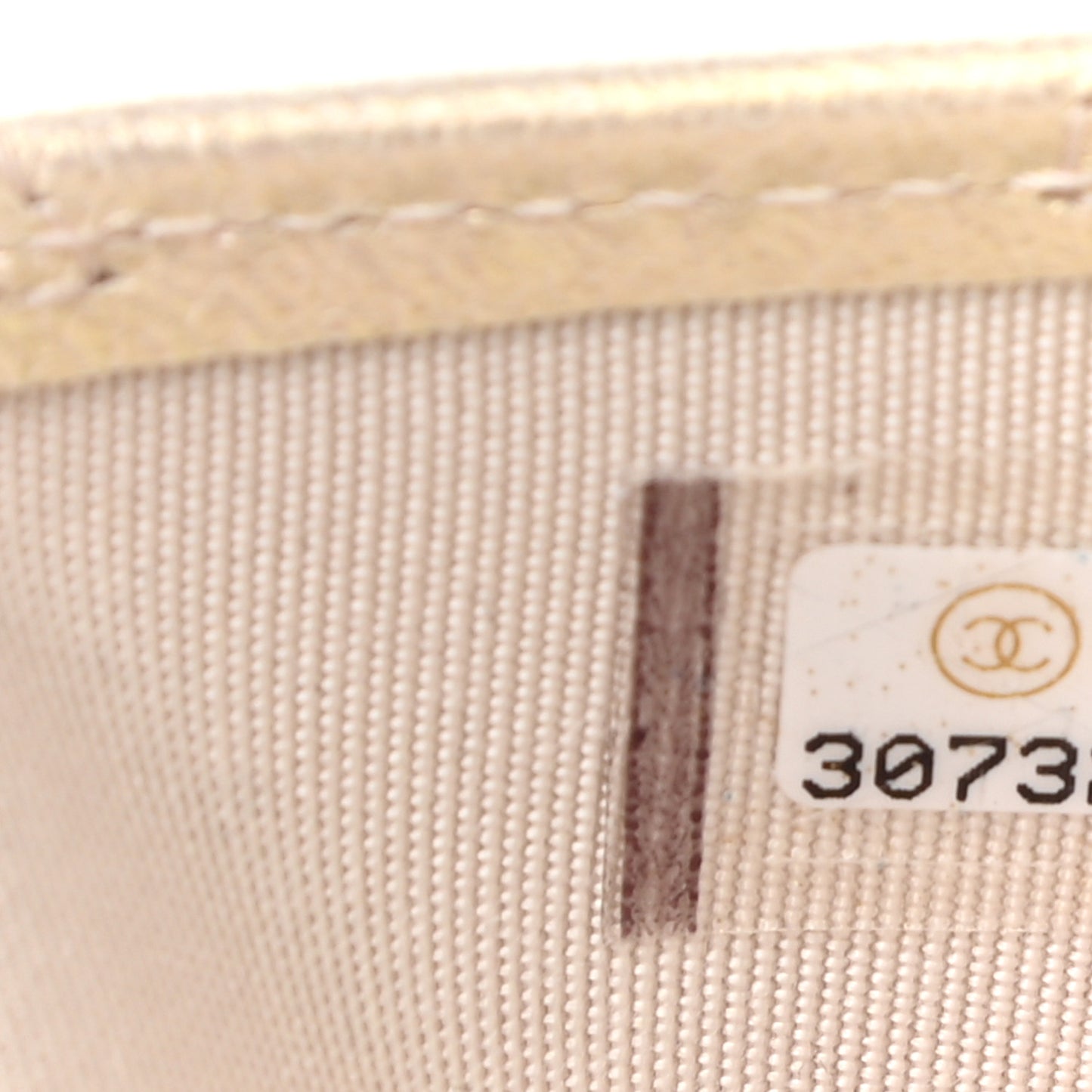 Iridescent Lambskin Quilted Card Holder Ivory