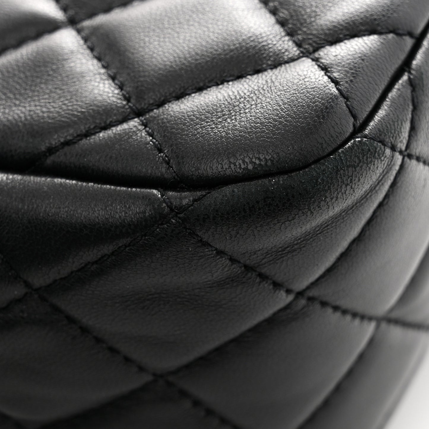 Lambskin Quilted Small Pearl Crush Hobo Black