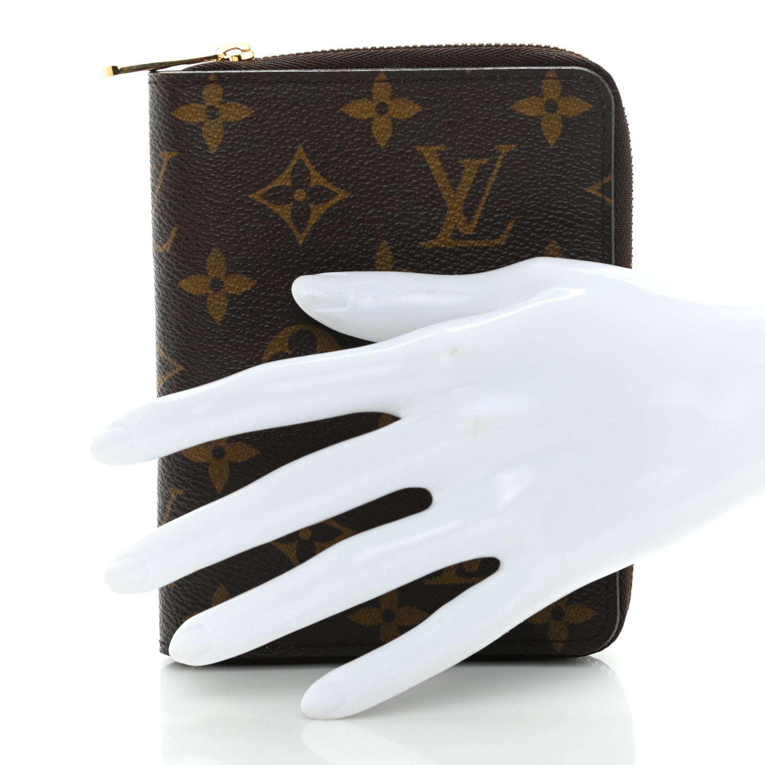 Louis Vuitton Monogram Zipped Passport Holder Wallet 2 of 8