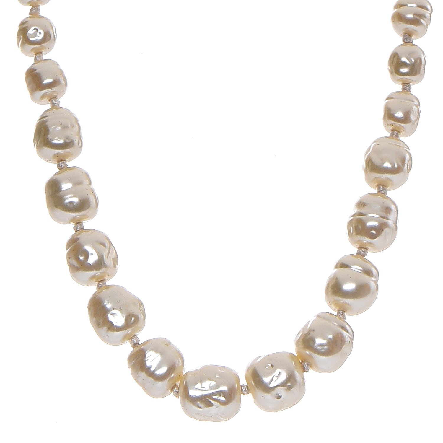 Chanel Baroque Pearl Short Necklace Gold 1 of 6