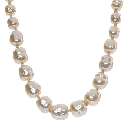 Chanel Baroque Pearl Short Necklace Gold 1 of 6