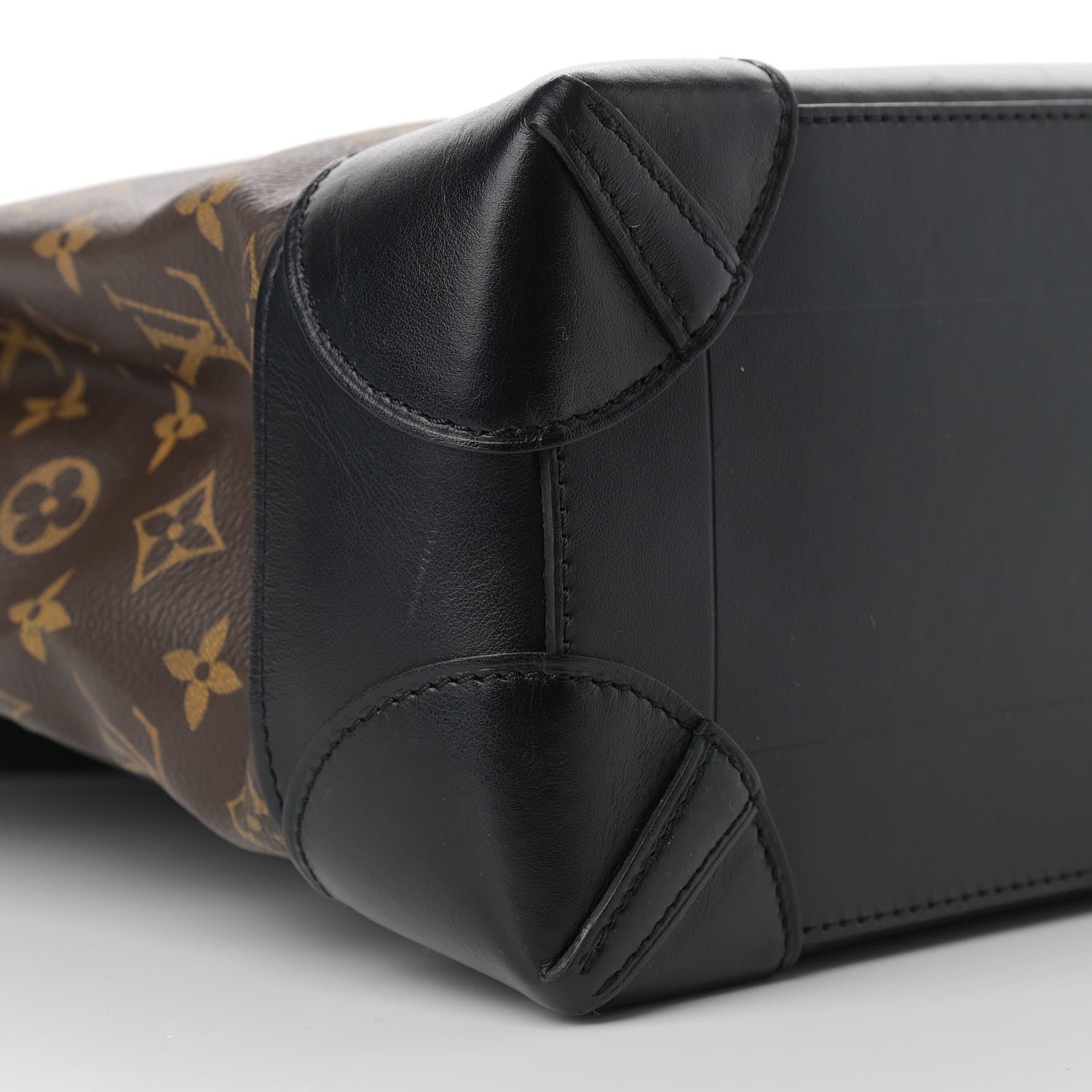 Louis Vuitton Monogram Solar Ray Steamer PM 8 of 12