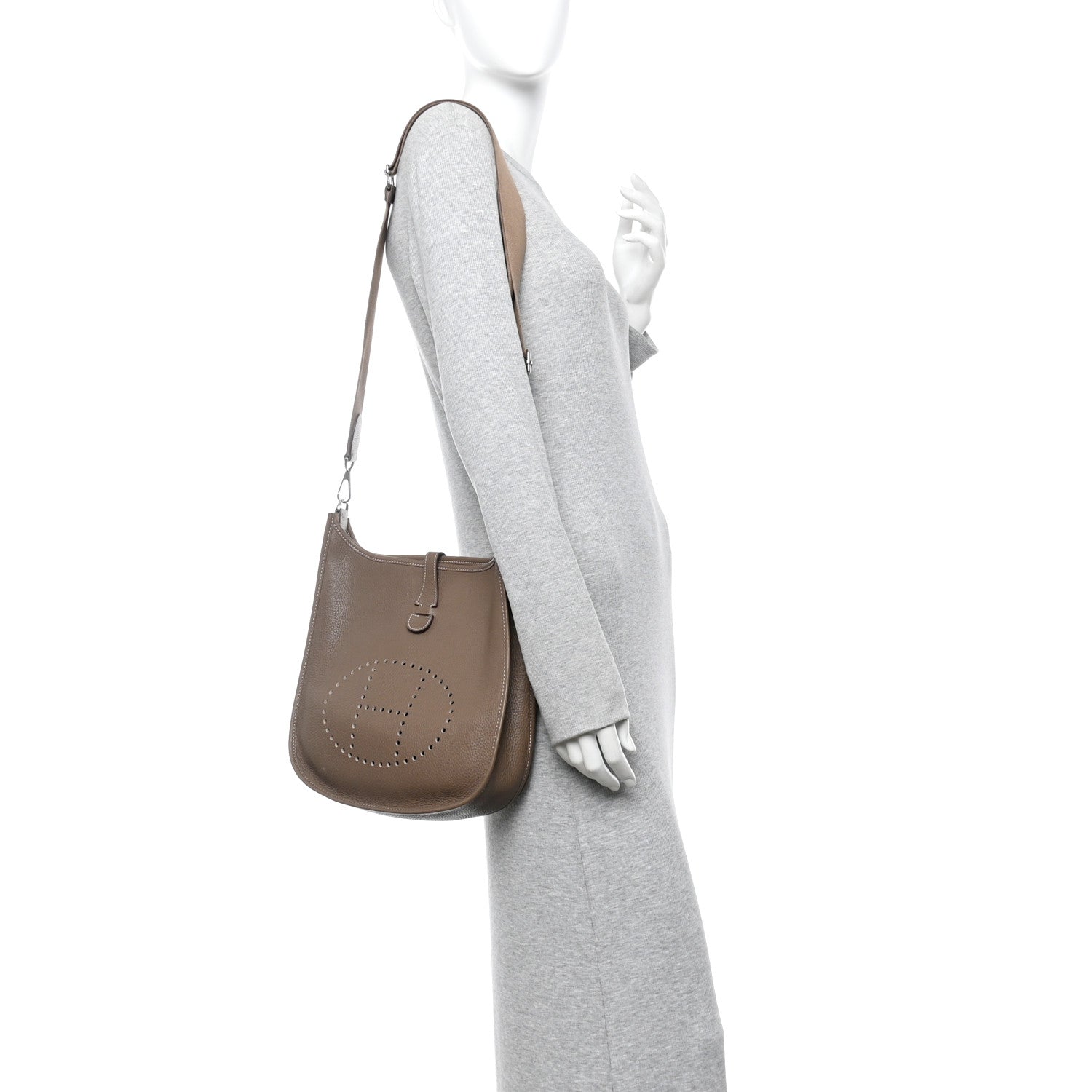 Hermes Taurillon Clemence Evelyne III PM Etoupe 2 of 12