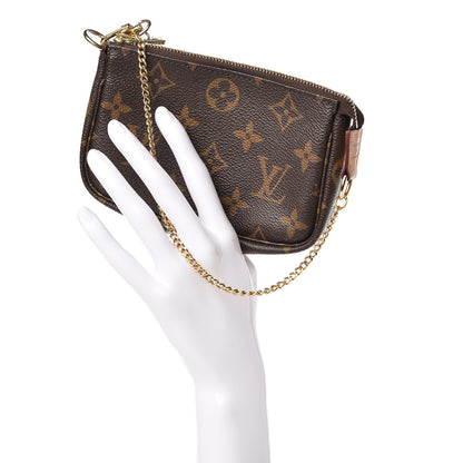 Louis Vuitton Monogram Mini Pochette Accessories 2 of 9